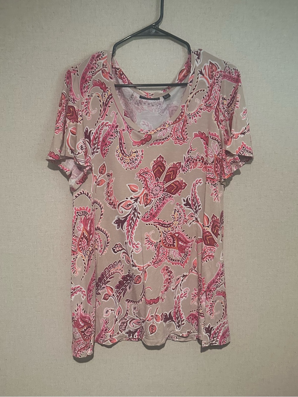 Susan Graver Weekend Large Pink Paisley Short-Sleeve Scoop Neck Top
